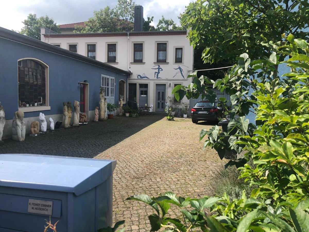 Kunstoase Am Blauen Haus Dresden Exterior foto
